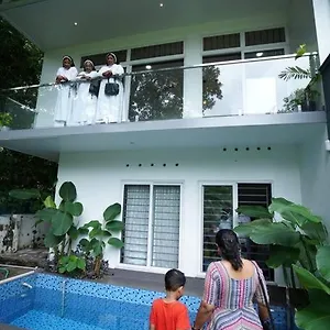  Holiday home Ultra Modern Glass House With Large Swimming Pool And Garden India